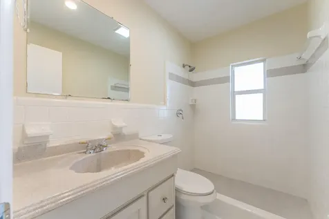 425 Palo Alto Drive Palm Springs FL 33461