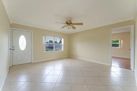 425 Palo Alto Drive Palm Springs FL 33461