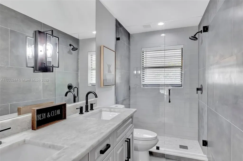 2824 NW 28th Street Boca Raton FL 33434