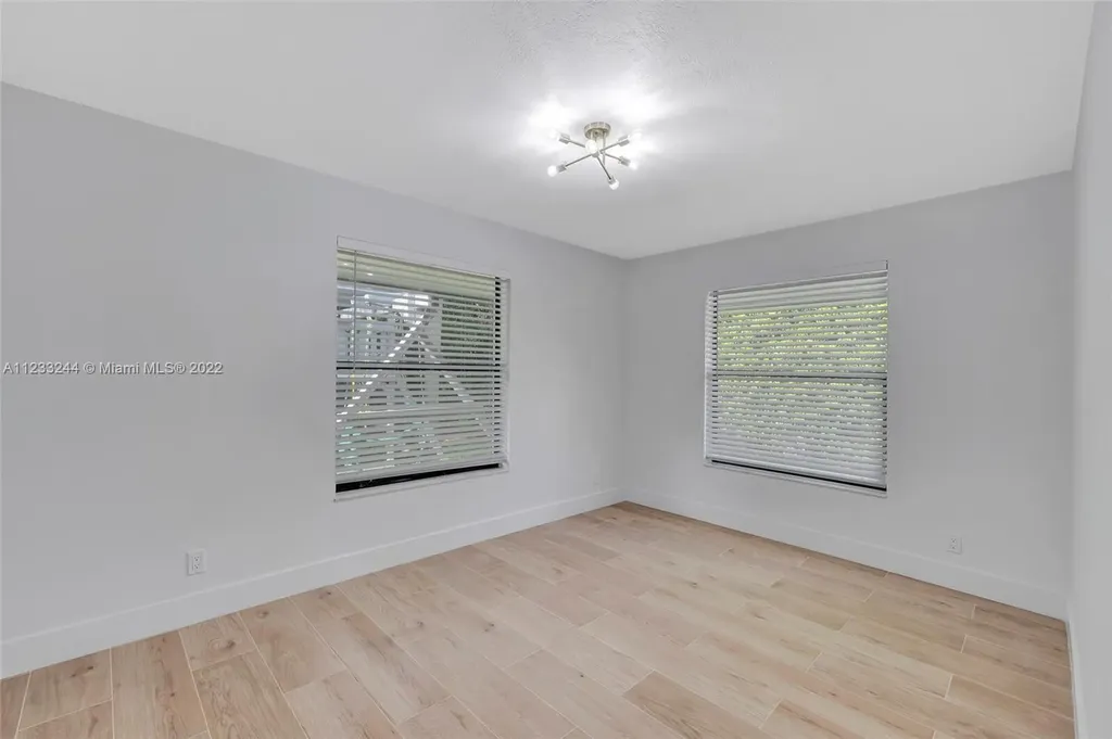 2824 NW 28th Street Boca Raton FL 33434