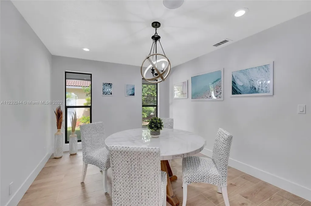 2824 NW 28th Street Boca Raton FL 33434