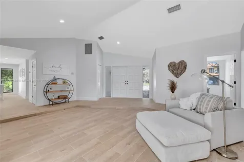 2824 NW 28th Street Boca Raton FL 33434