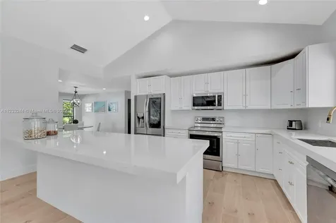 2824 NW 28th Street Boca Raton FL 33434