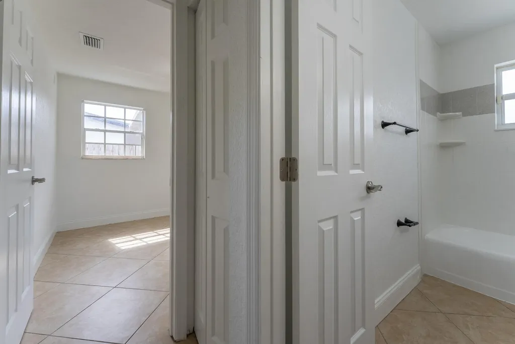 63 Andros Road Palm Springs FL 33461