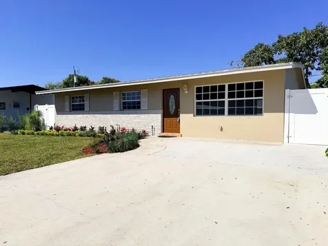 63 Andros Road Palm Springs FL 33461