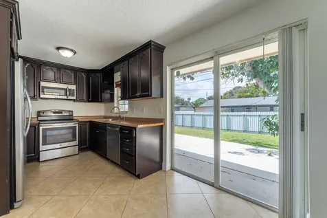 63 Andros Road Palm Springs FL 33461