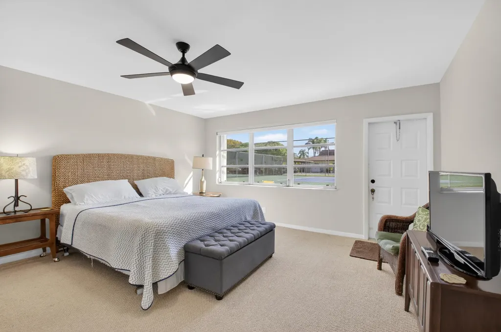 5230 Nesting Way Delray Beach FL 33484