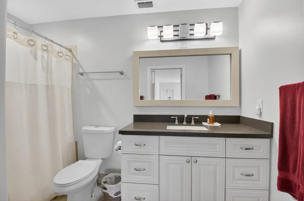 5230 Nesting Way Delray Beach FL 33484