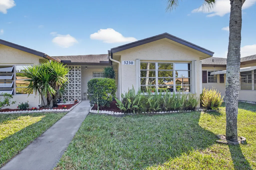 5230 Nesting Way Delray Beach FL 33484