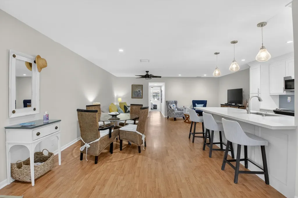 5230 Nesting Way Delray Beach FL 33484