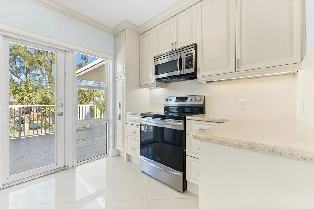 1203 Hillsboro Mile Hillsboro Beach FL 33062