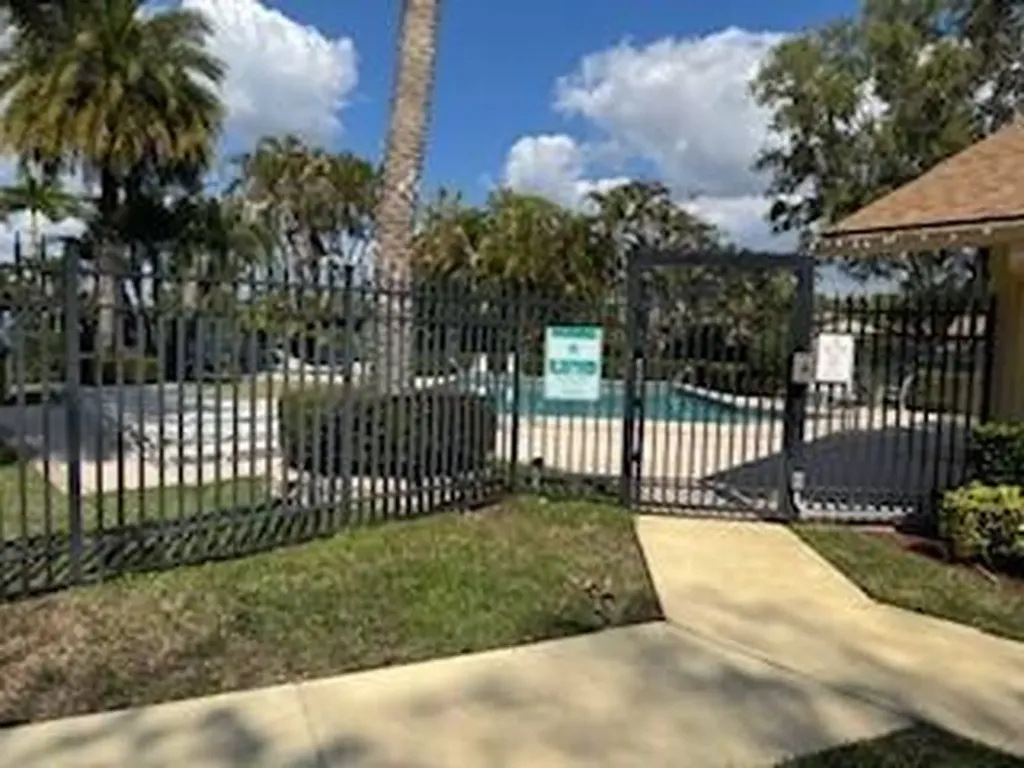 12949 Pennypacker Trail Wellington FL 33414