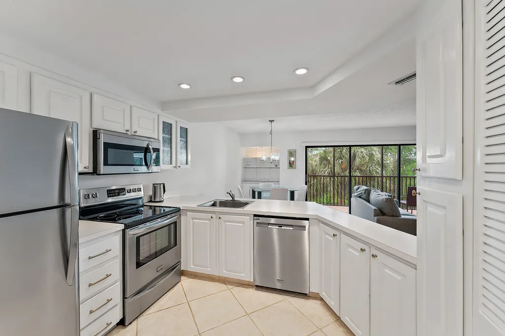 1605 S Us Highway 1 Jupiter FL 33477