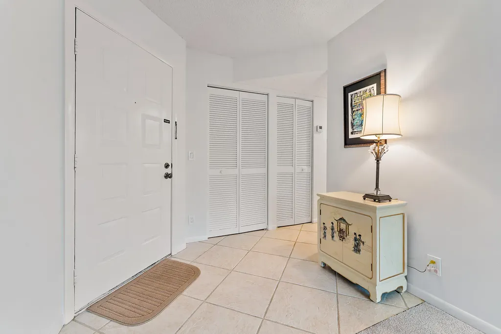 1605 S Us Highway 1 Jupiter FL 33477