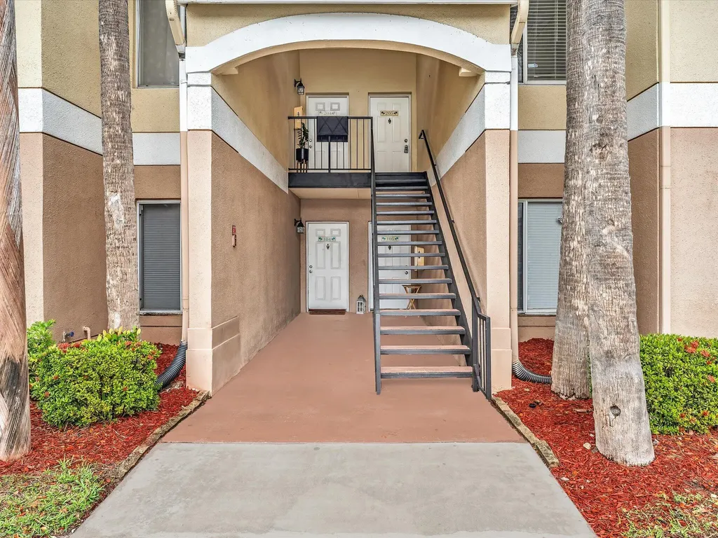 815 W Boynton Beach Boulevard Boynton Beach FL 33426