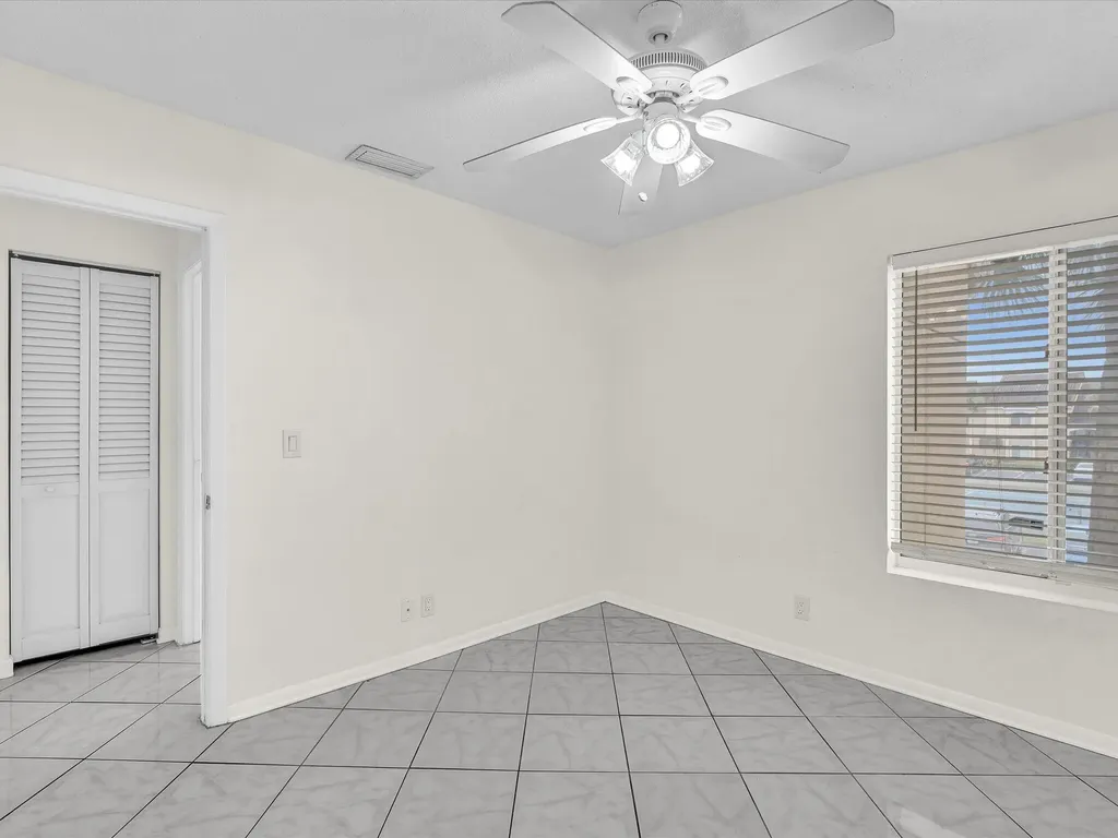 815 W Boynton Beach Boulevard Boynton Beach FL 33426