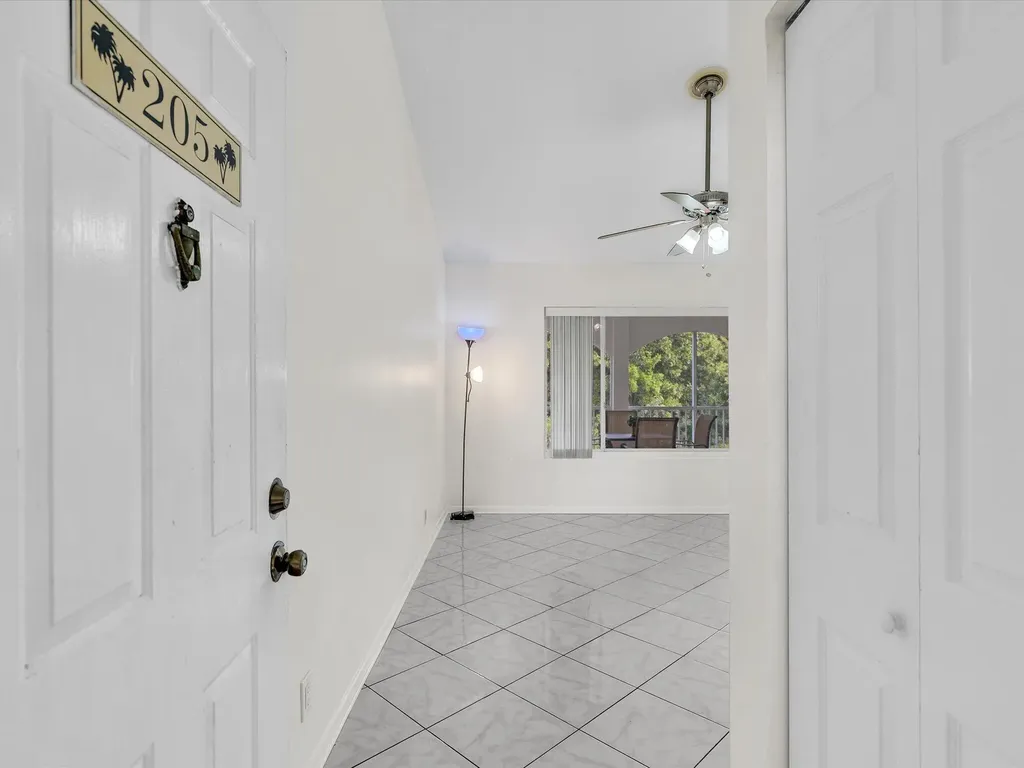 815 W Boynton Beach Boulevard Boynton Beach FL 33426