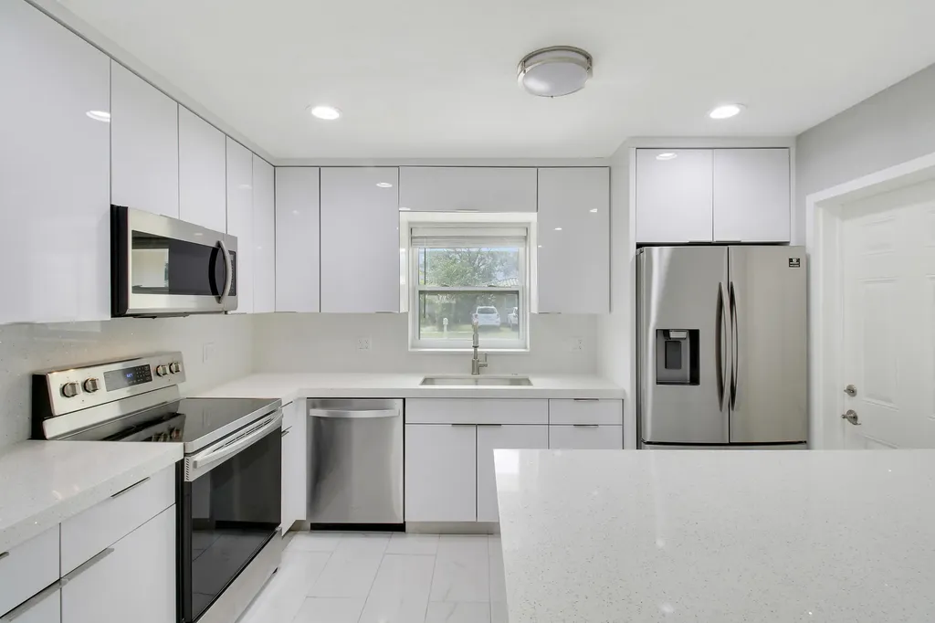 1231 SW 32nd Street Fort Lauderdale FL 33315