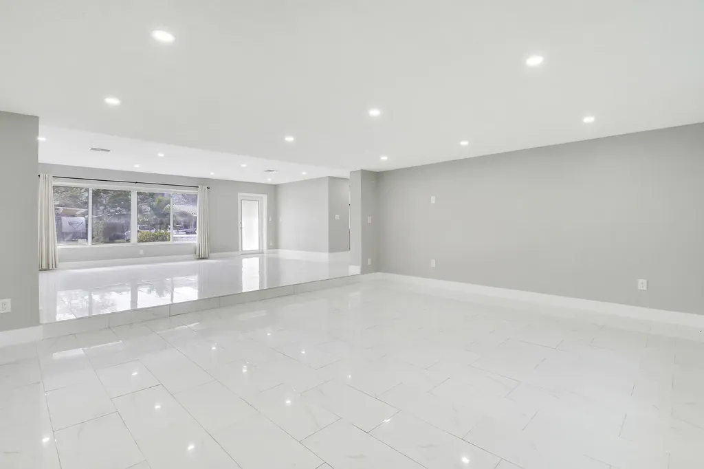 1231 SW 32nd Street Fort Lauderdale FL 33315
