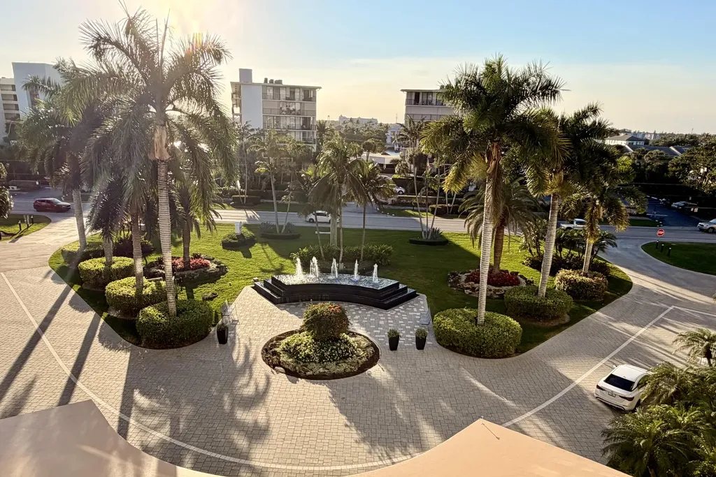 3546 S Ocean Boulevard South Palm Beach FL 33480