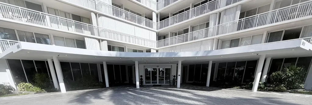 3546 S Ocean Boulevard South Palm Beach FL 33480