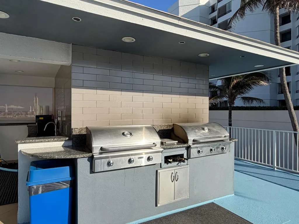 3546 S Ocean Boulevard South Palm Beach FL 33480