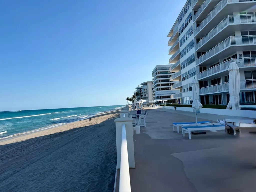 3546 S Ocean Boulevard South Palm Beach FL 33480
