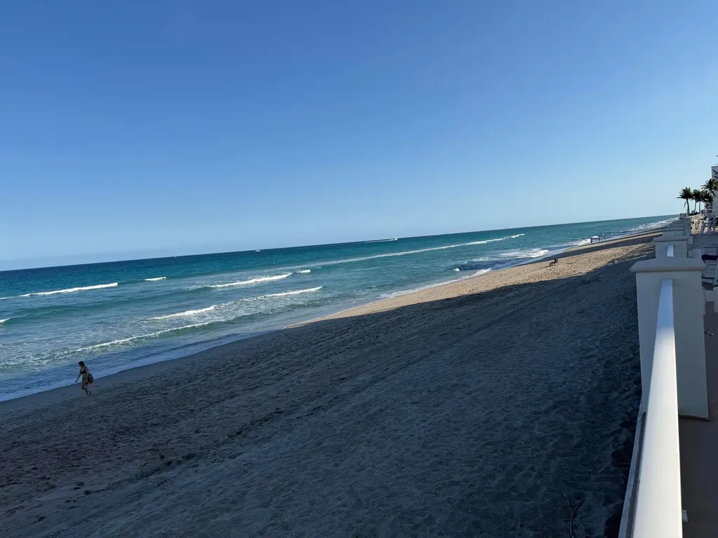 3546 S Ocean Boulevard South Palm Beach FL 33480
