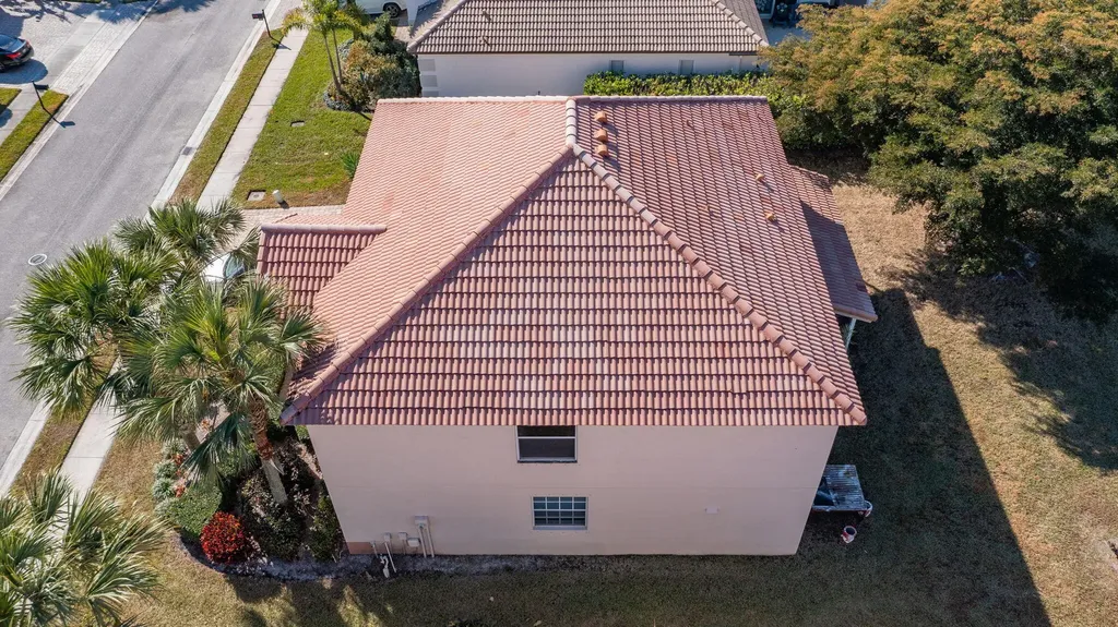 3887 Hamilton Key West Palm Beach FL 33411