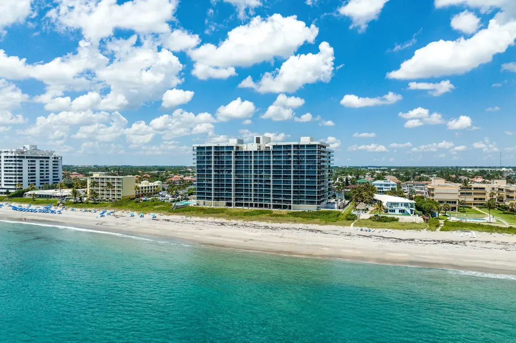 2727 S Ocean Boulevard Highland Beach FL 33487