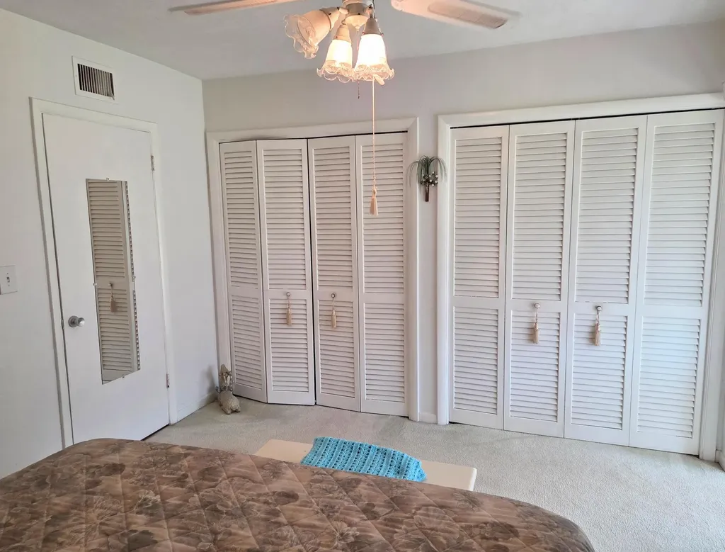 2180 Lake Osborne Drive Lake Worth Beach FL 33461