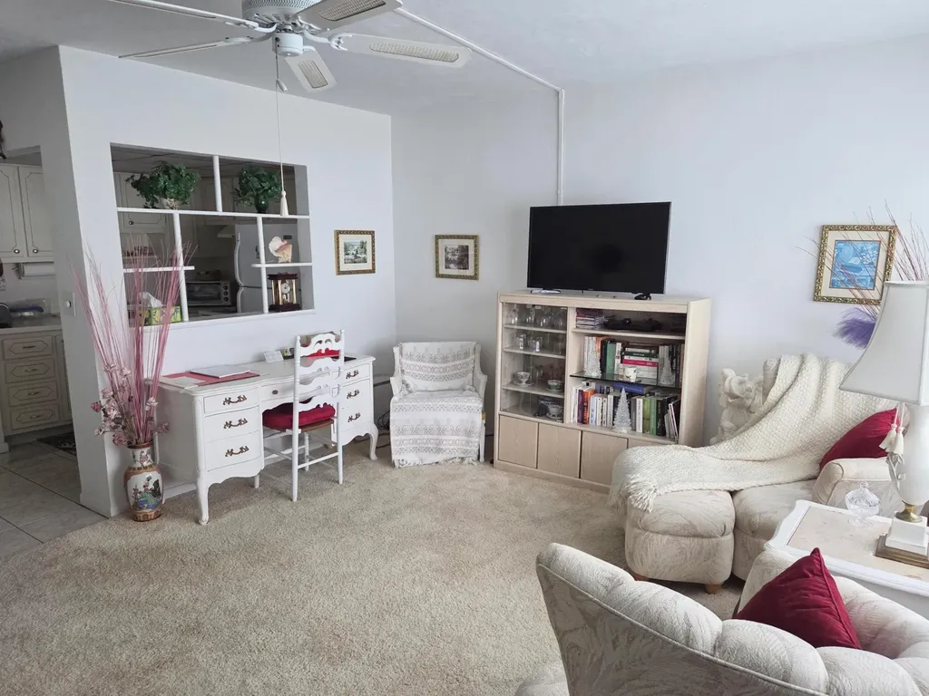 2180 Lake Osborne Drive Lake Worth Beach FL 33461