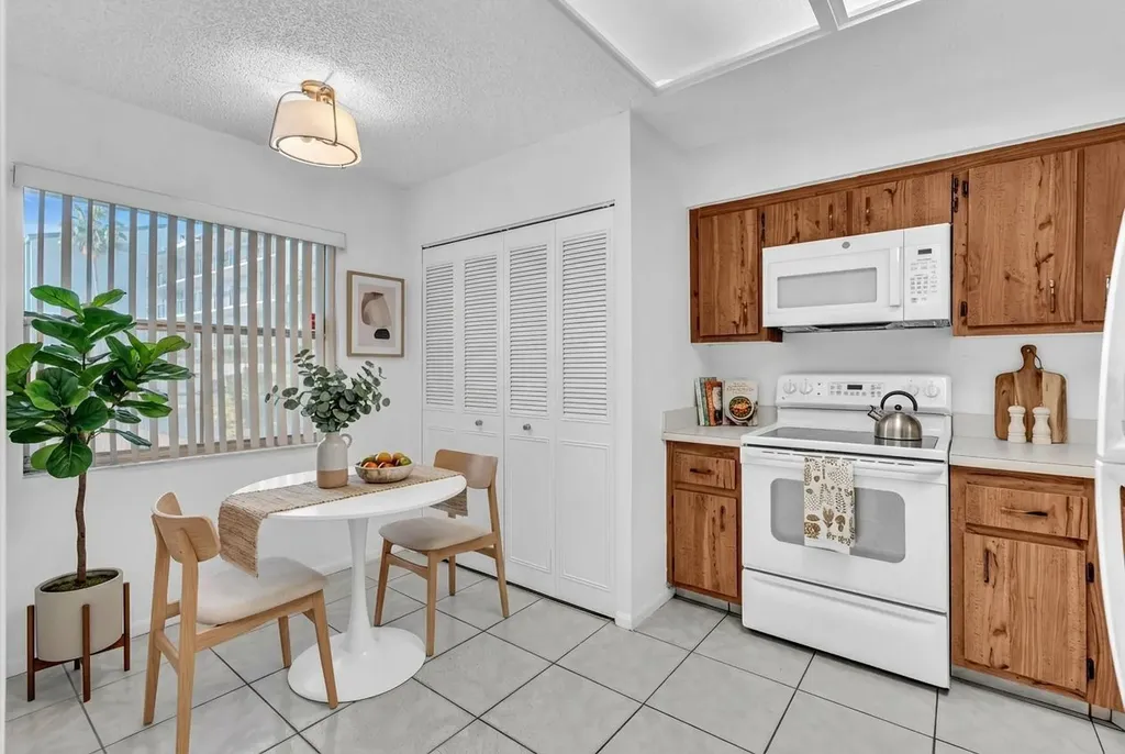6650 S Oriole Boulevard Delray Beach FL 33446