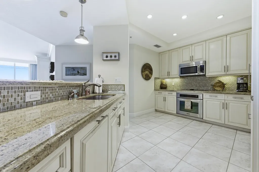 120 Ocean Grande Boulevard Jupiter FL 33477