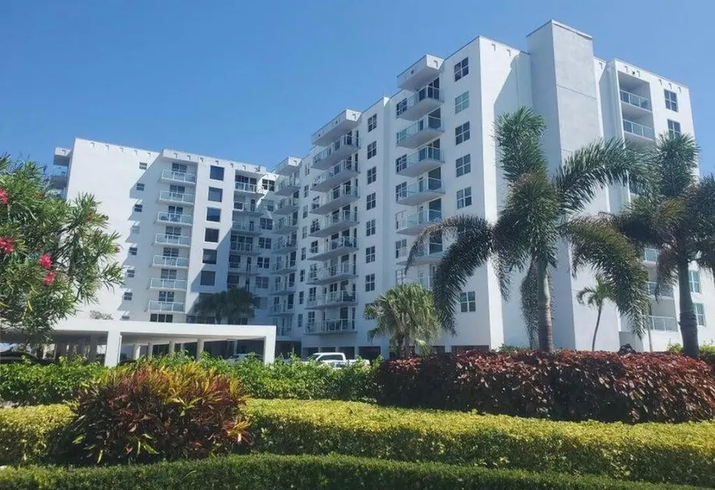3450 S Ocean Boulevard Palm Beach FL 33480