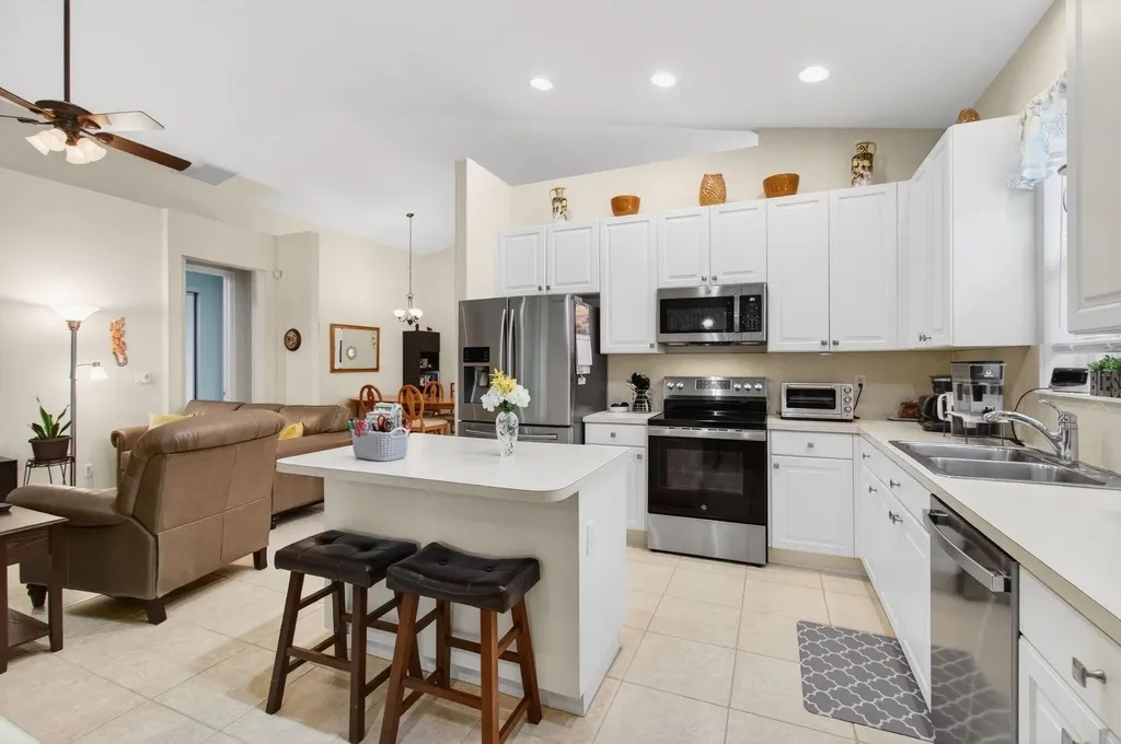 9503 Sandpiper Lane Royal Palm Beach FL 33411