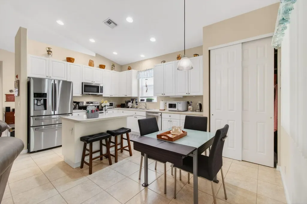 9503 Sandpiper Lane Royal Palm Beach FL 33411