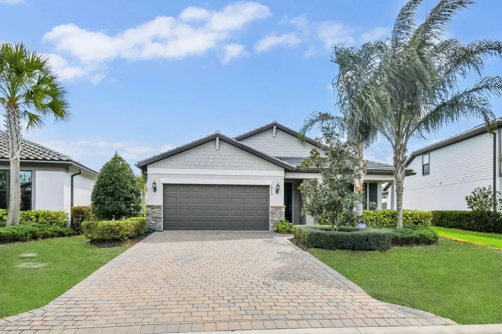 479 SE Vallarta Drive Port St Lucie FL 34984