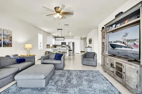 479 SE Vallarta Drive Port St Lucie FL 34984