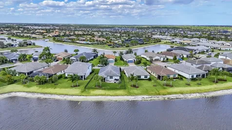 479 SE Vallarta Drive Port St Lucie FL 34984