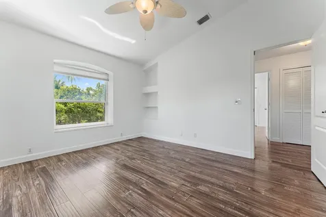 4095 SE Bay Avenue Stuart FL 34997