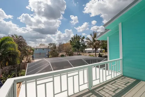 4095 SE Bay Avenue Stuart FL 34997