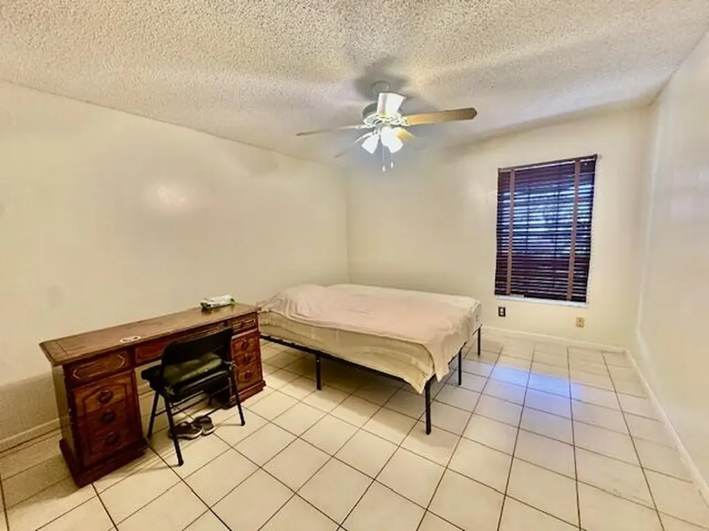 18900 Haywood Terrace Boca Raton FL 33496