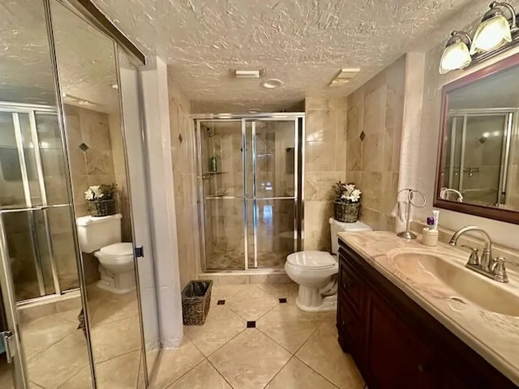 18900 Haywood Terrace Boca Raton FL 33496