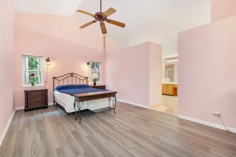 9213 Heathridge Drive West Palm Beach FL 33411