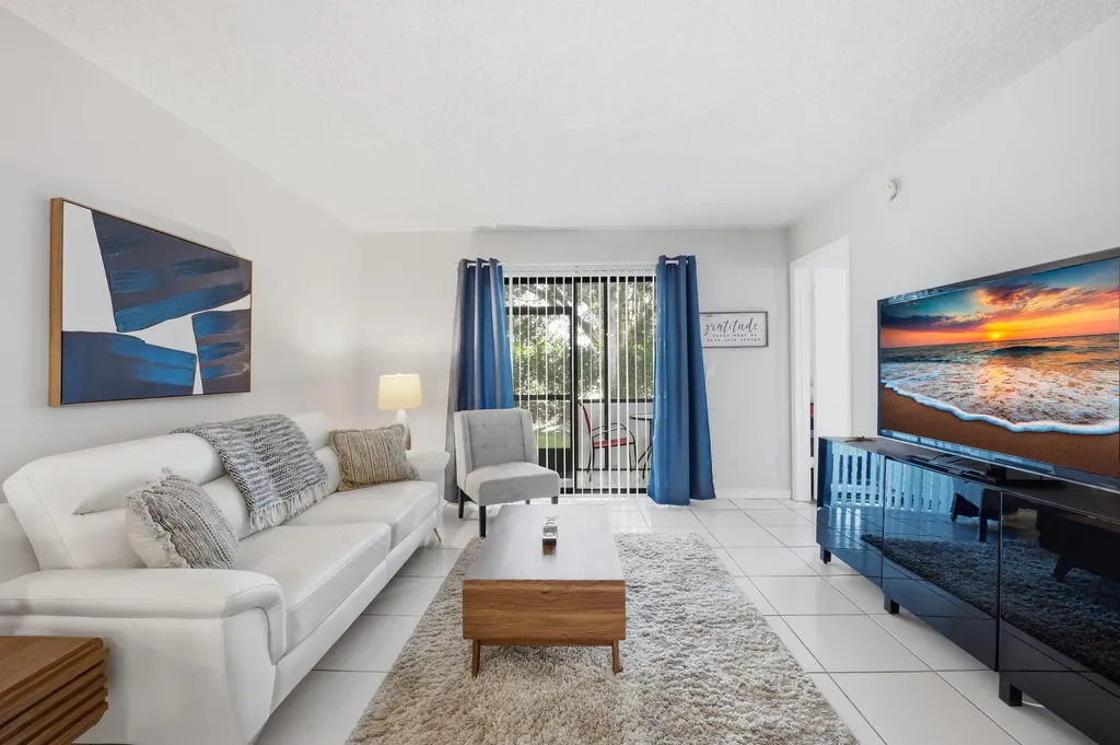7118 Golf Colony Court Lake Worth FL 33467