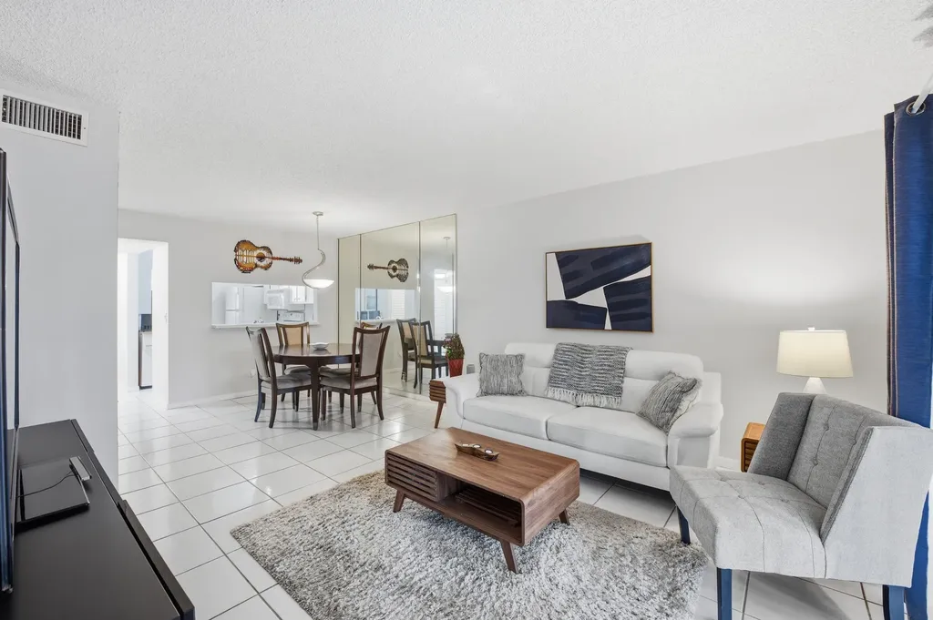 7118 Golf Colony Court Lake Worth FL 33467