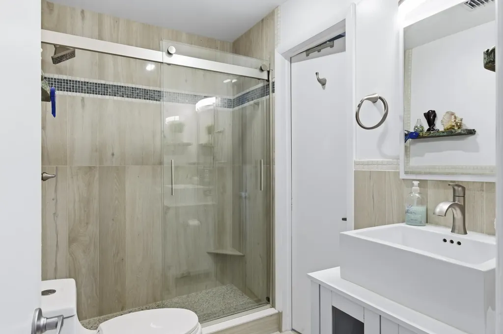 117 Lehane Terrace North Palm Beach FL 33408