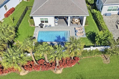 9921 Regency Way Palm Beach Gardens FL 33412