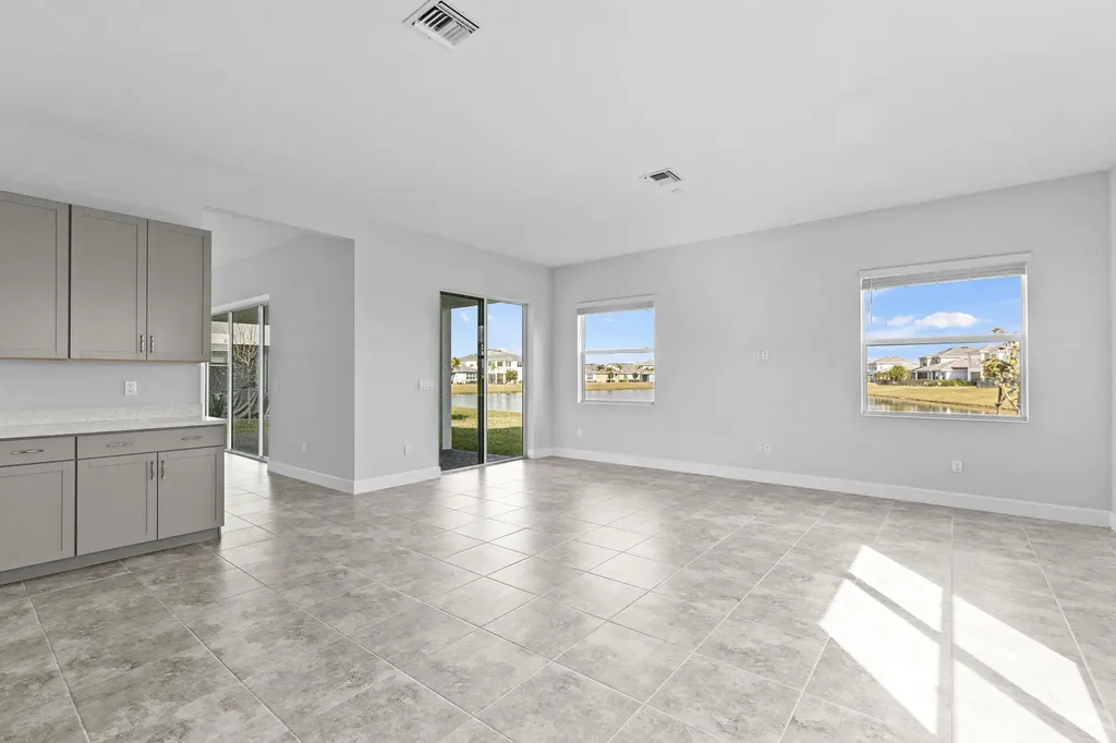 5338 Liberty Lane Westlake FL 33470